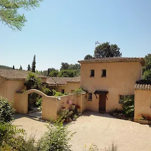  Holiday home Des Gardettes France